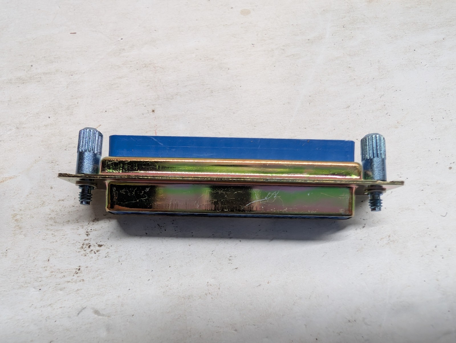 Positronic CBC36W4F1200E0 Female Combo-D 36W4 D-Sub Connector 36 Pin Housing NOS