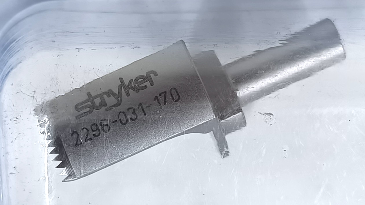 Stryker 2296-031-170 Crescentic Blade Offset 9.0×0.38×12.0mm For Training