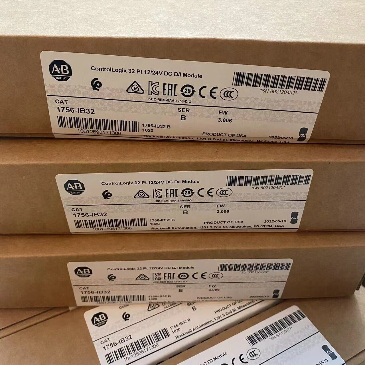 New Factory Sealed AB 1756-IB32 SERB ControlLogix 32 Pt 12/24V Module 1756IB32