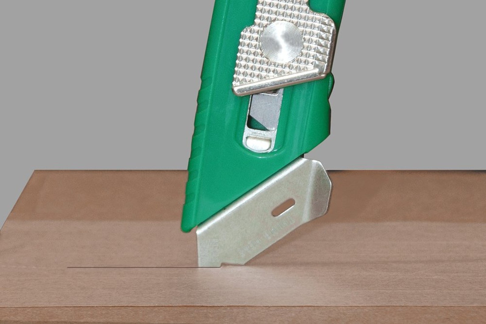 Pacific Handy Cutter S4SR Self-Retracting Safety Cutter with Fixed Metal Guar…