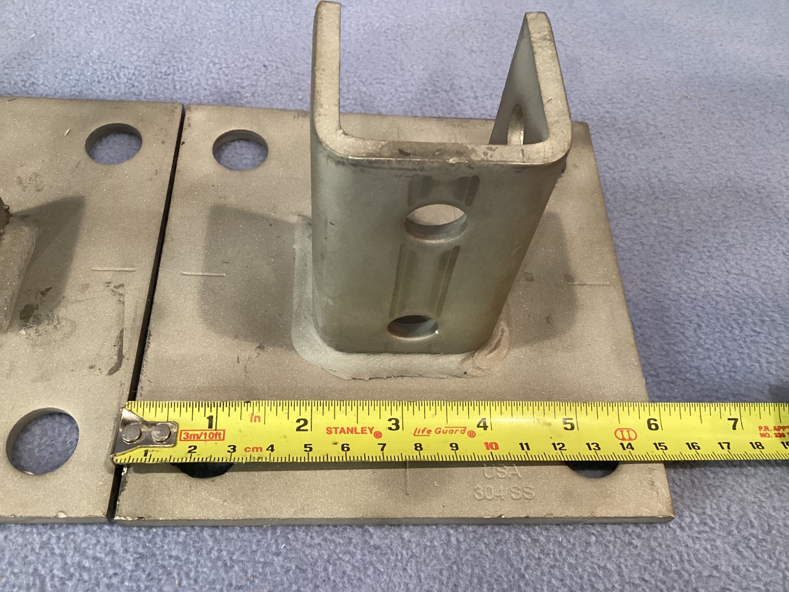 UNISTRUT STAINLESS STEEL FLOOR MOUNT BASE, QUANTITY OF 2