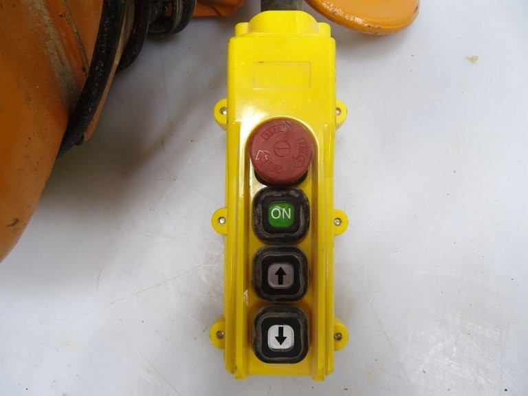 TOTU HHBB 01-02S ELECTRIC CHAIN HOIST (134339 – USED)