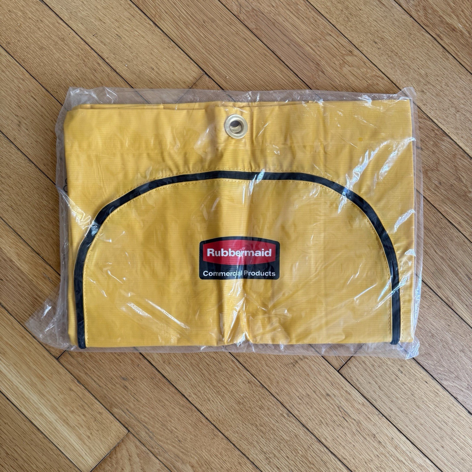 Rubbermaid Commercial 1966719 24 gal Zippered Vinyl Cleaning Cart Bag – New