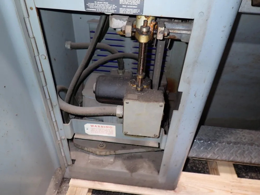 HARDINGE DV59 TURRET LATHE W/ TOOLING 9″ X 23″ 03260490004