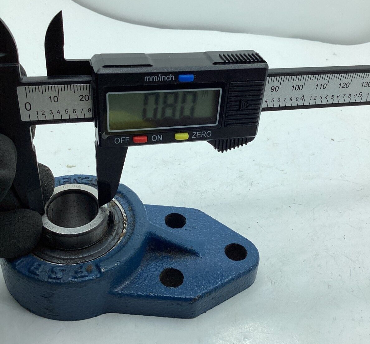 FSB UC204-12 Normal-Duty 3-Bolt Flanged Self Align Mounted Bearing Insert