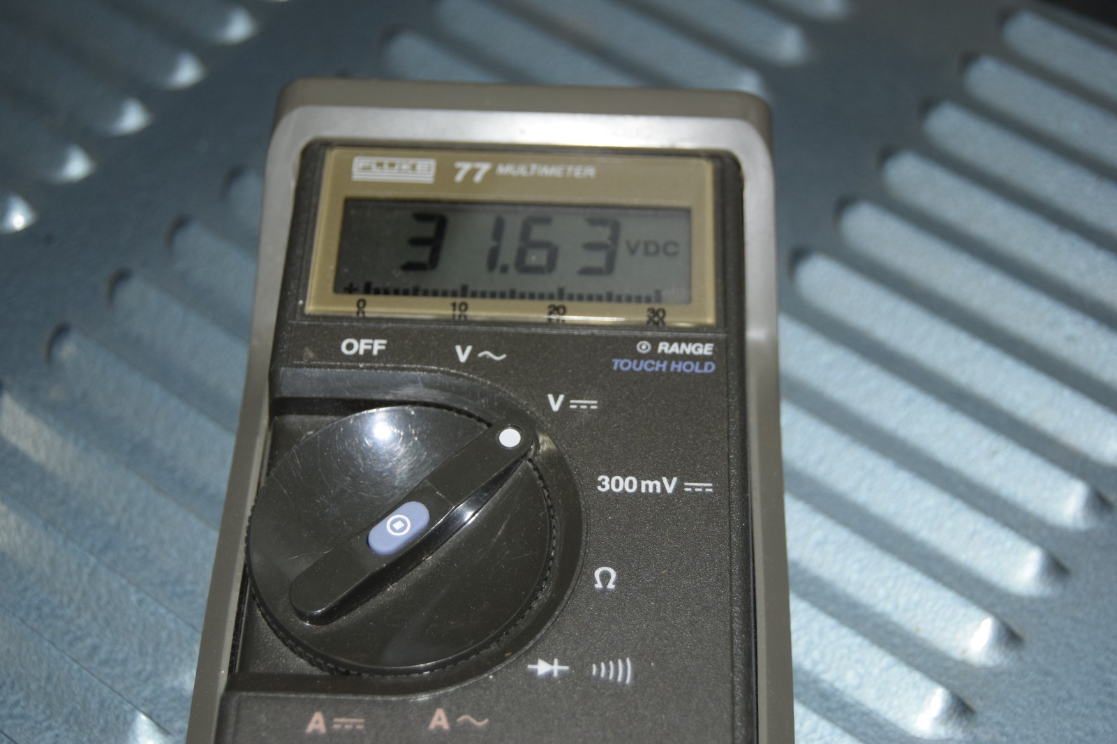 Epsco NFB 0-32 Volts DC 15A (44 VDC Max) Filtered DC Power Supply 115V Input