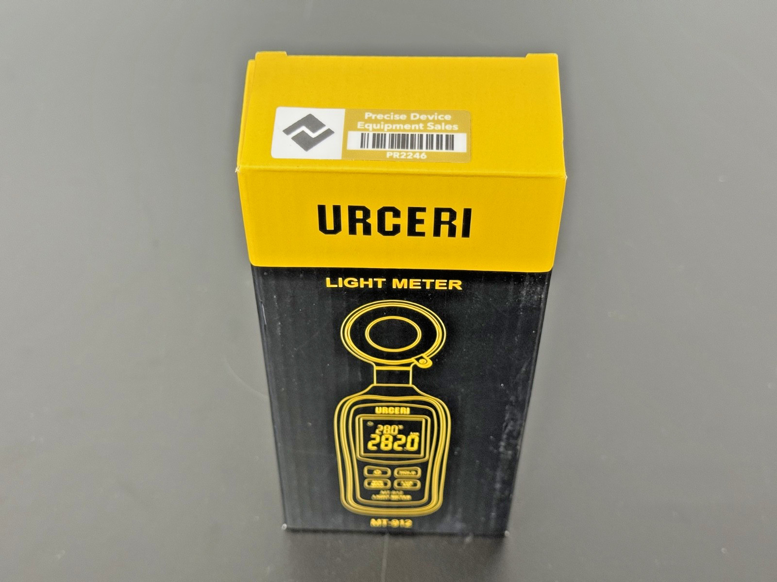 URCERI MT-912 Digital Light Meter Lux FC Illuminance Tester w/ Box
