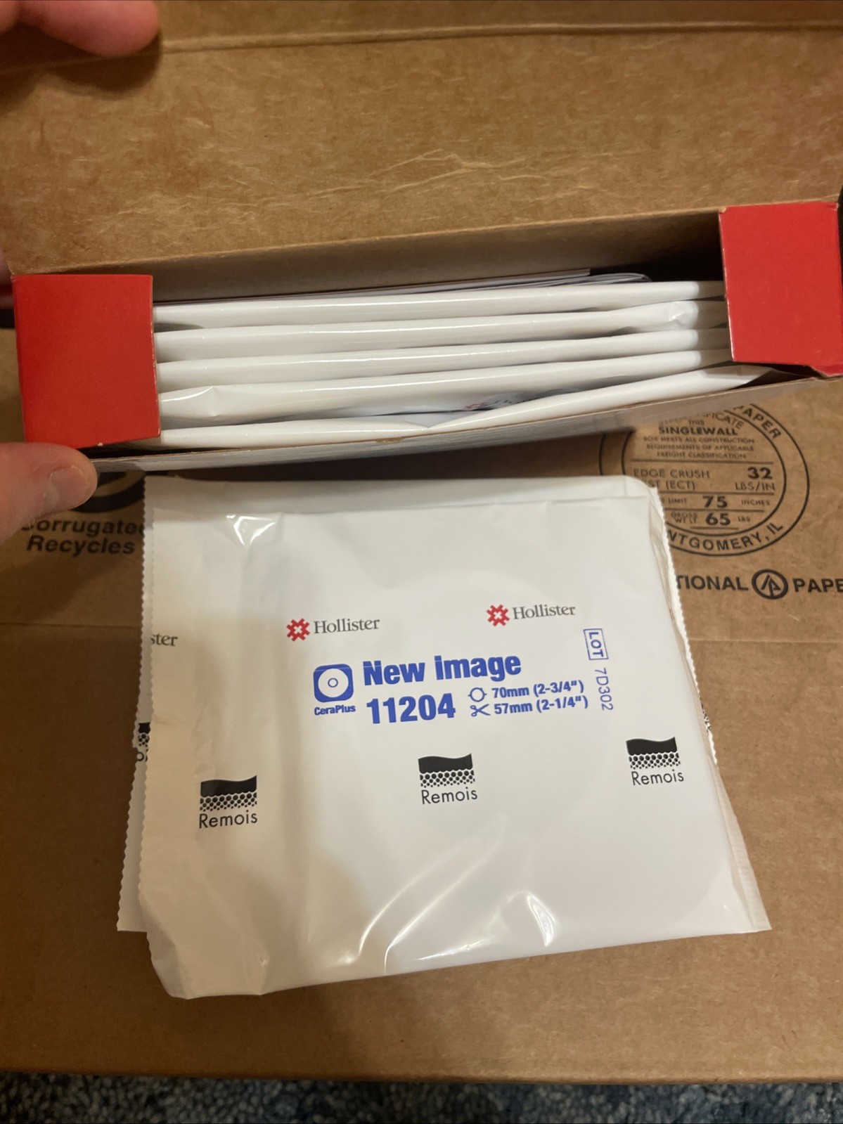 1 Box With 9 Units:Hollister 11204 New Image CeraPlus Flat Skin Barrier, 2 3/4»