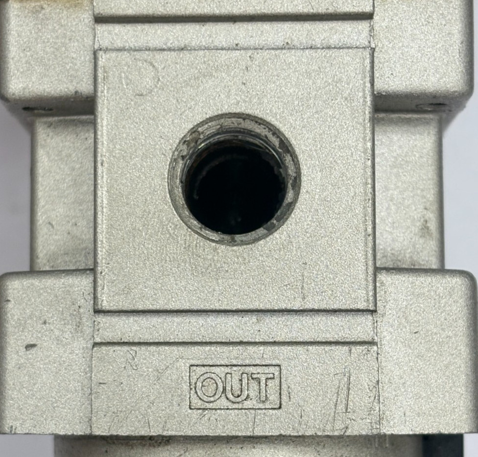 SMC PNEUMATIC FILTER REGULATOR NAW3000-NO20 0.5 TO 0.35MPA 60° C/140° F