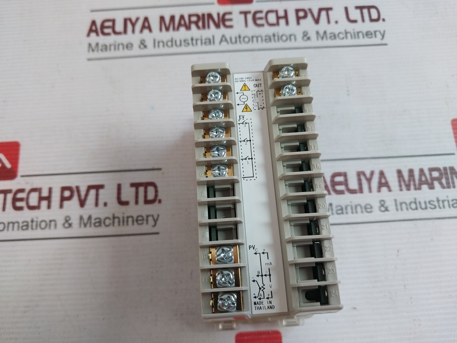 AZBIL SDC25 C25TC0UA1000 Single Loop Controller AC 100-240V 50/60Hz 160411009