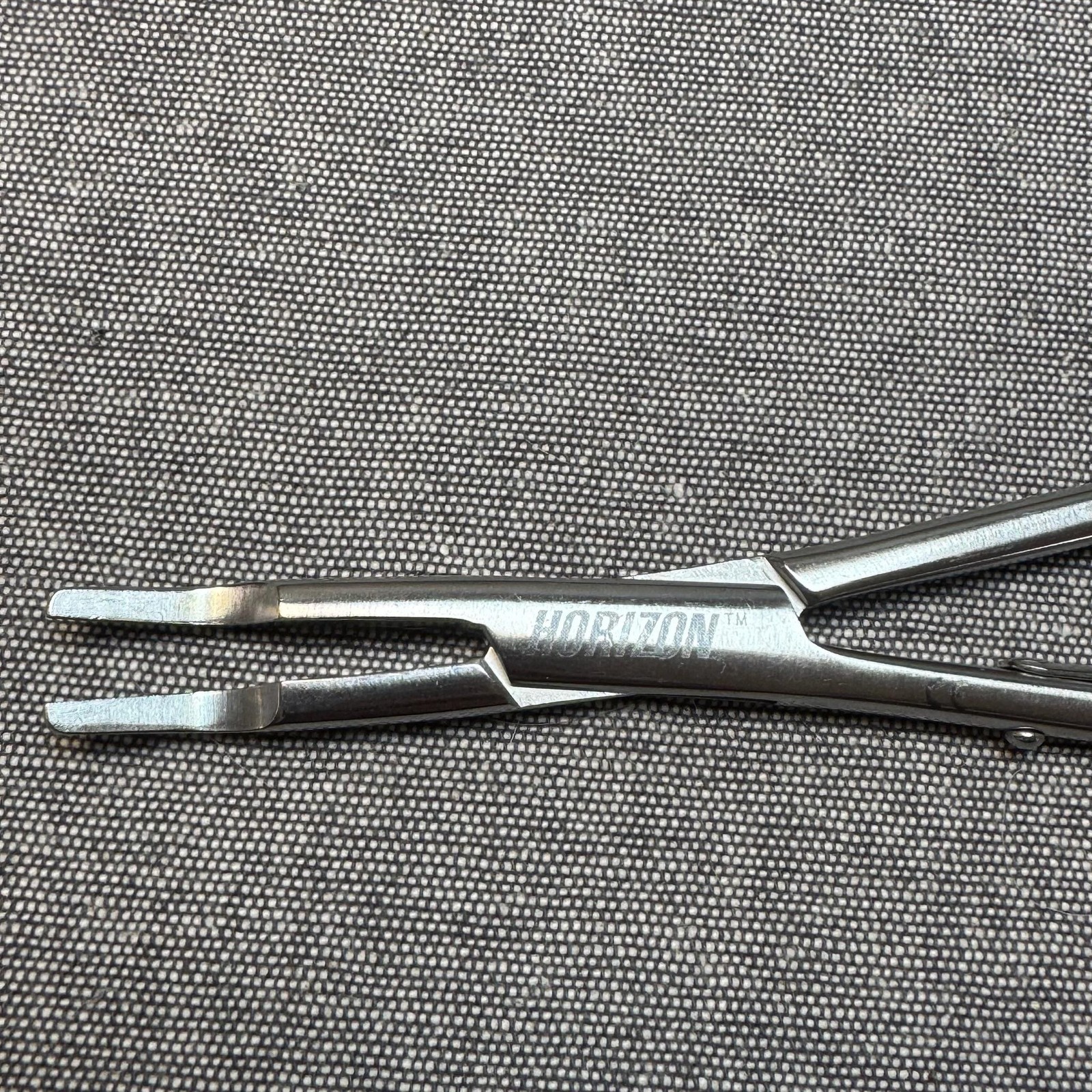 Teleflex Horizon Suture Tying Forceps Med/Large 37081 Stainless USA Green Handle