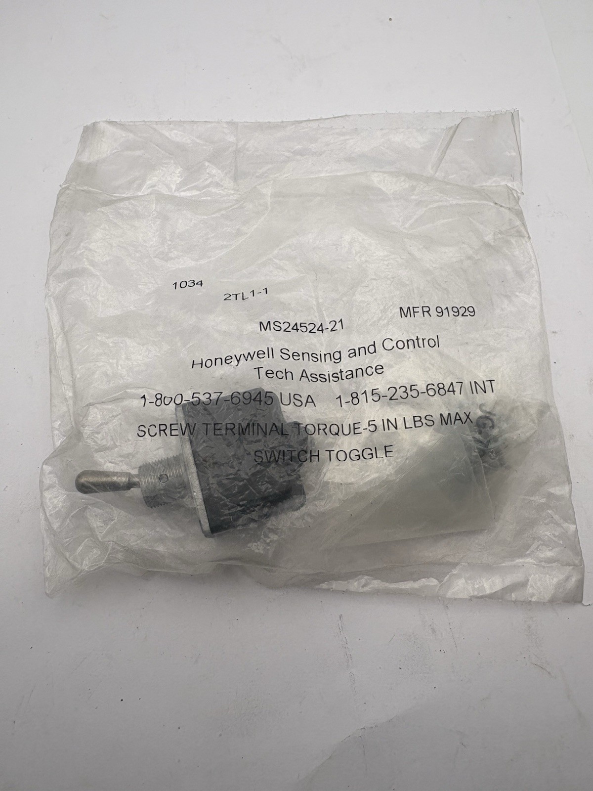 2TL1-1 MS24524-21 TOGGLE SWITCH ON OFF ON DPDT 15A 125V HONEYWELL