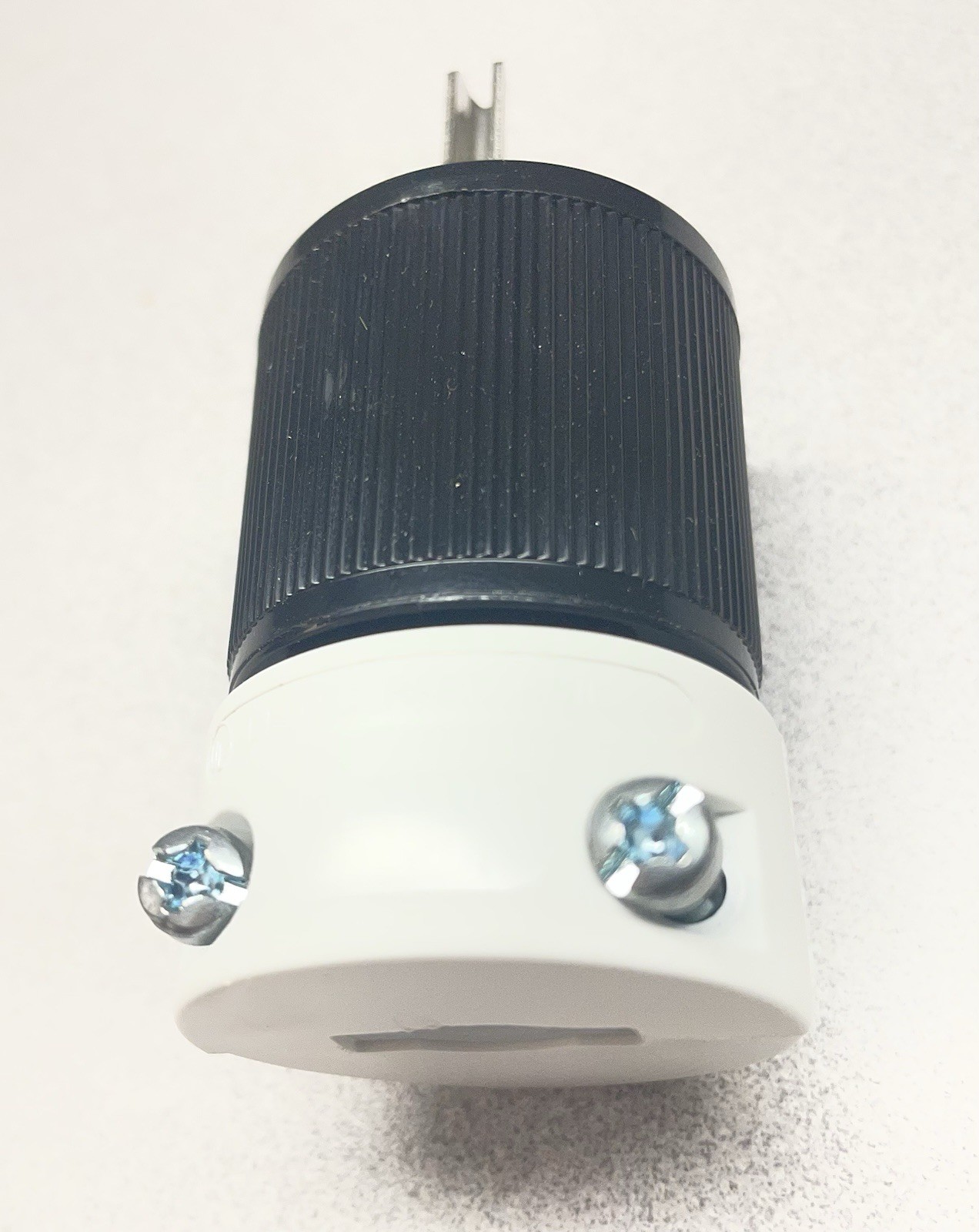 Woodhead Electrical Plug Type B 3-Prong Grounding 125V 11-15A