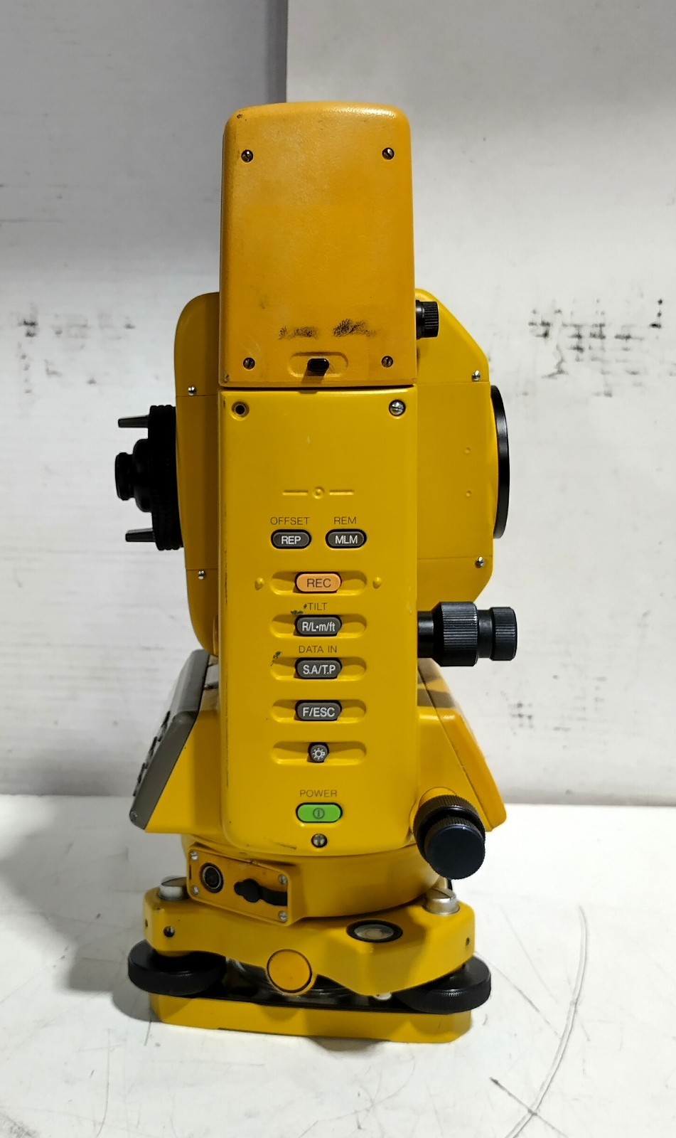 Topcon GTS-300 / GTS-304 7.2V DC Professional Electronic Survey Total Station
