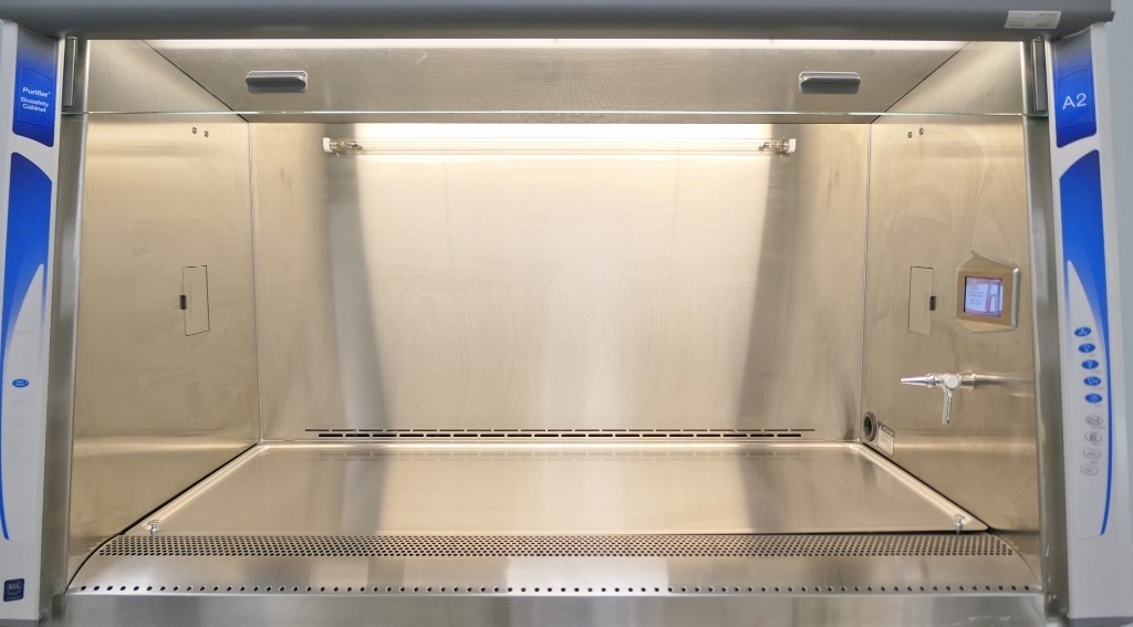 Labconco Logic+ Puriﬁer 4′ Biosafety Cabinet TESTED with Warranty SEE VIDEO