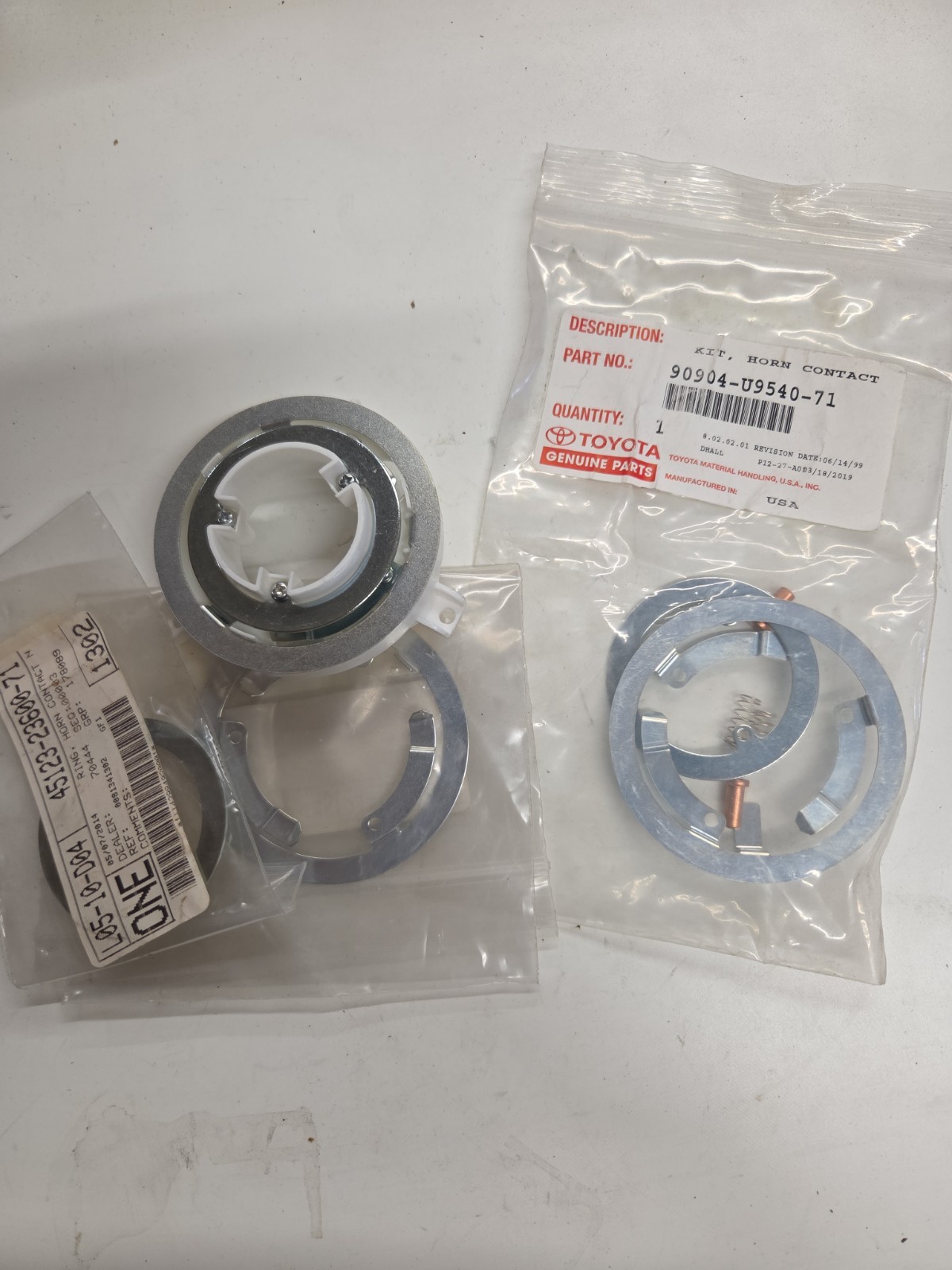 TOYOTA 90904-U9540-71 COMPLETE HORN KIT TOYOTA