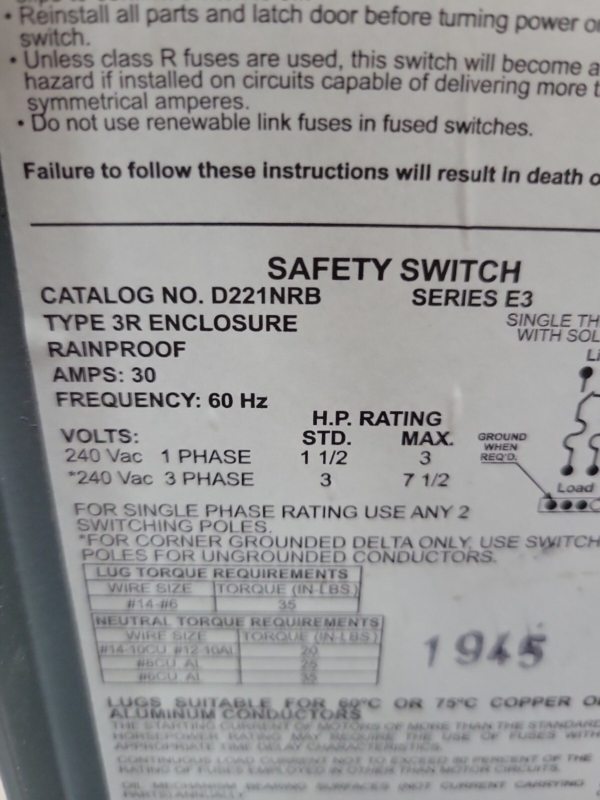 1- Square D D221NRB General Duty Safety Switch 30A 240VAC Type 3R Enclosure USED