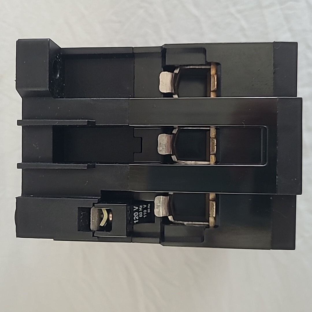 LOVATO BF80.00 BF80 120V 60Hz 110V 3P CONTACTOR -New Open Box-