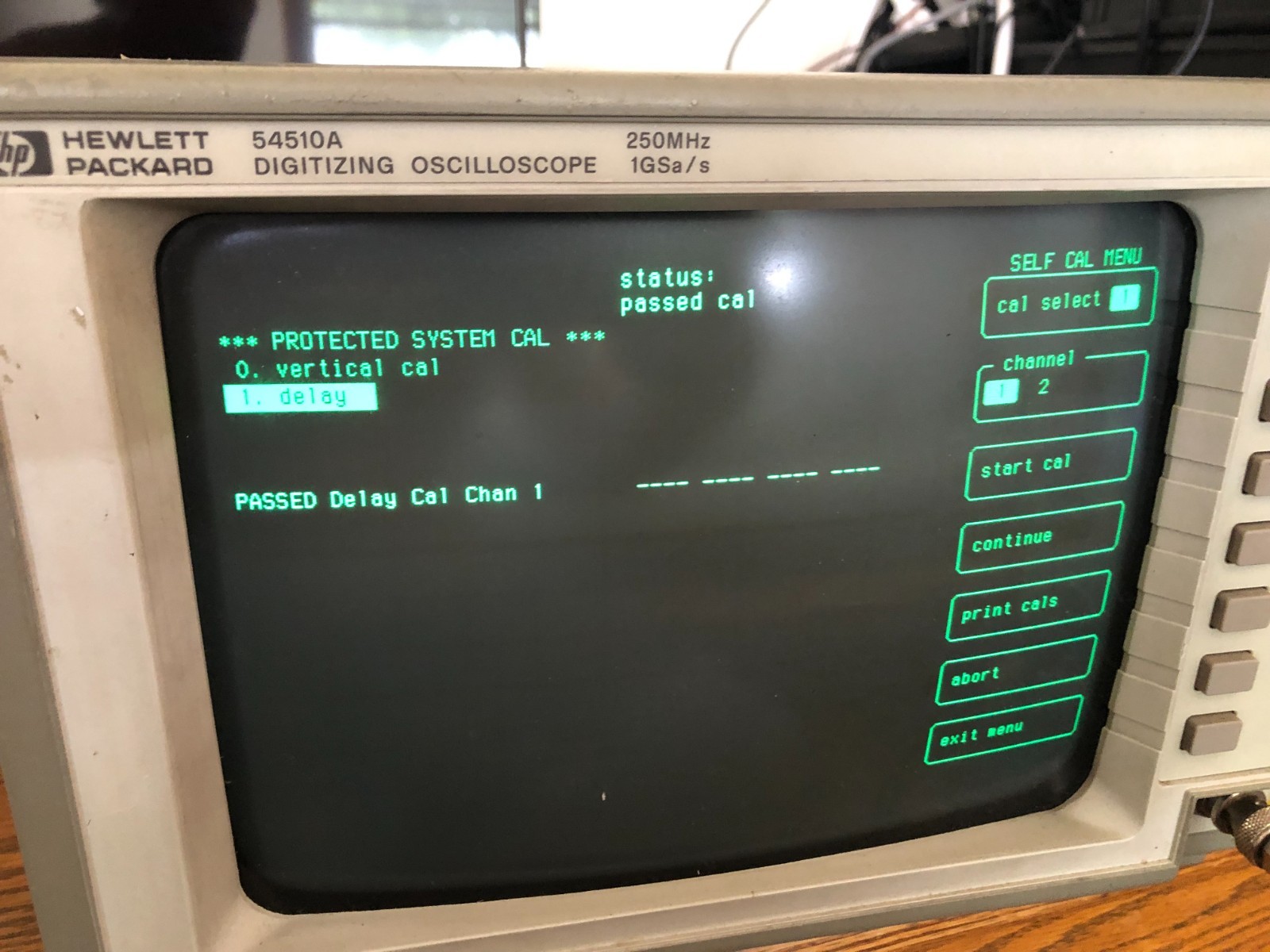 Working Agilent 54510A Digitizing Oscilloscope 2-Ch 250MHz 1GSa/s Tested