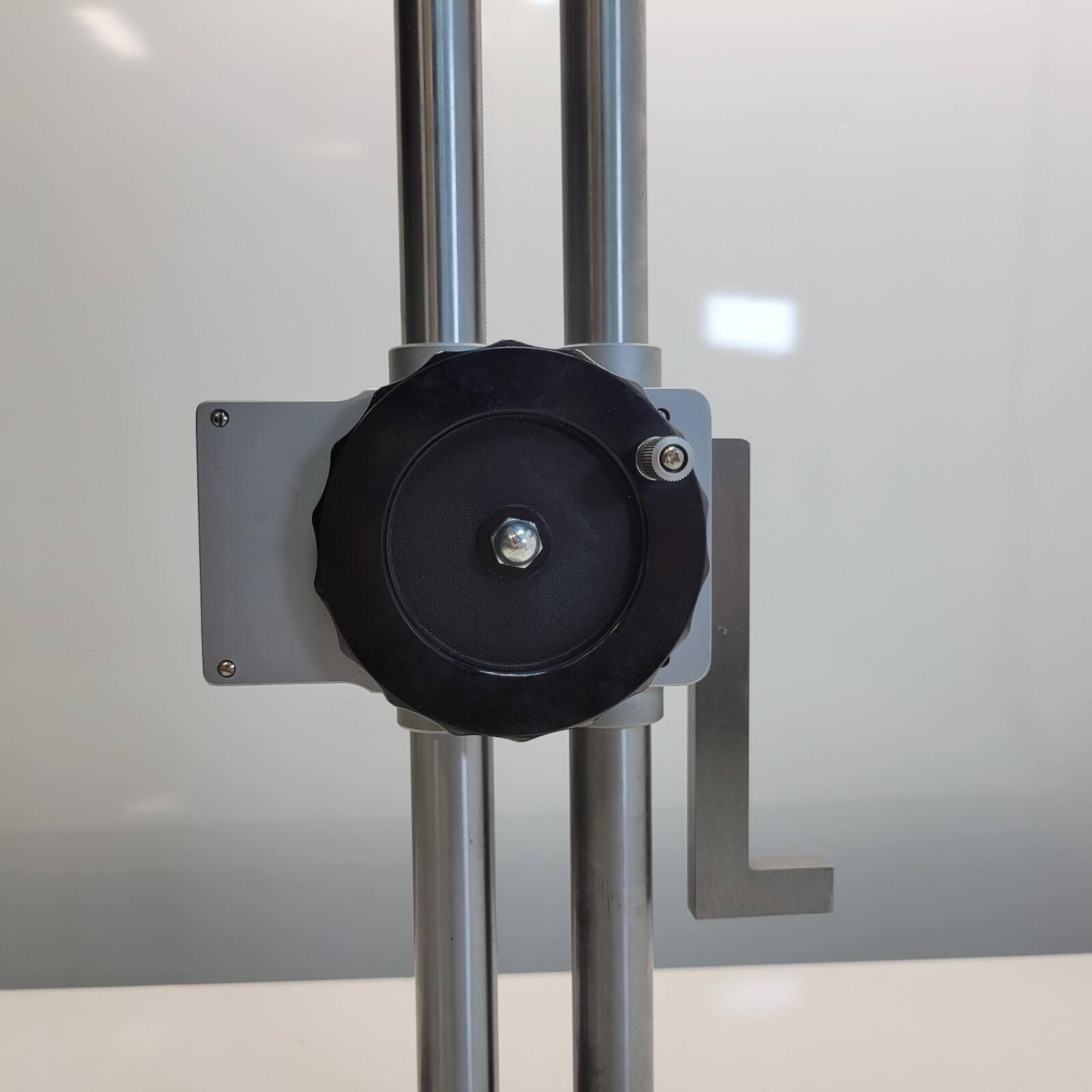Electronic Height Gauge 0~450 mm/0~18 in Range 0.01 mm/0.001 in Accuracy