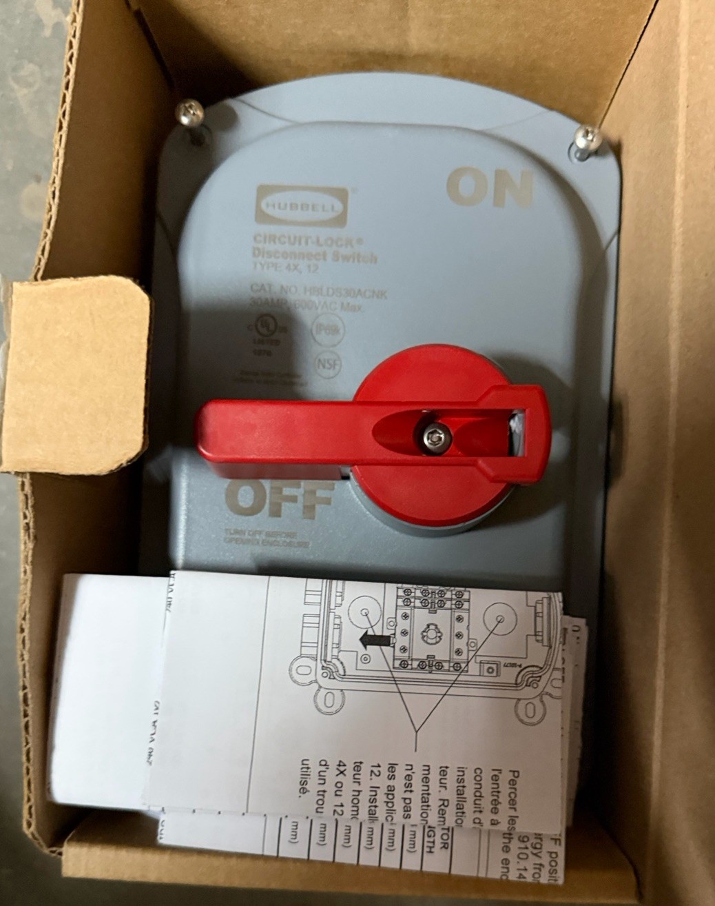 Hubbell HBLDS30ACNK MANUAL MOTOR CONTROLLER 30 AMP CIRCUIT-LOCK DISCONNECT