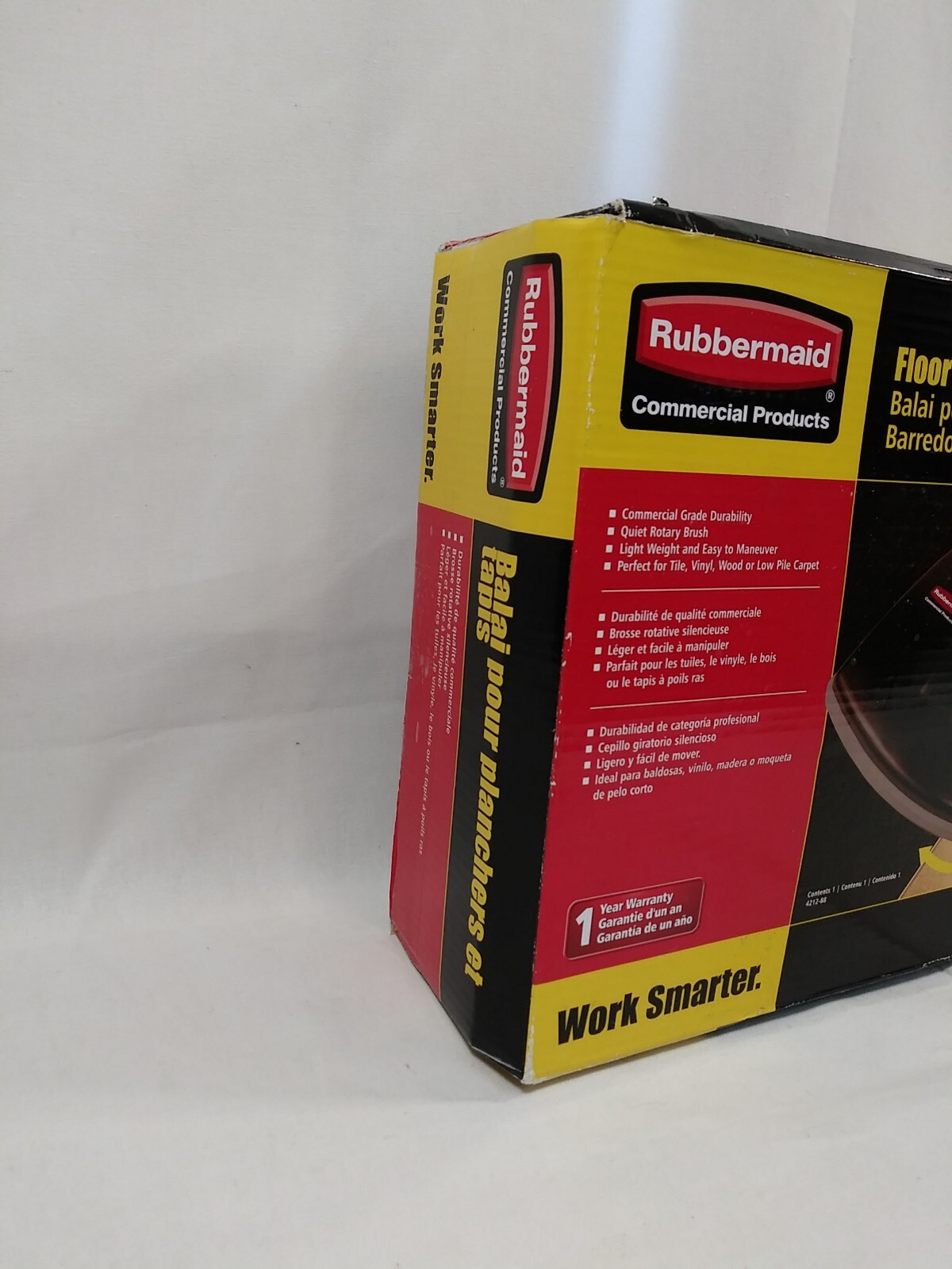 NEW Rubbermaid 4212-88 COMMERCIAL Floor & Carpet Sweeper (Bk/Gray)