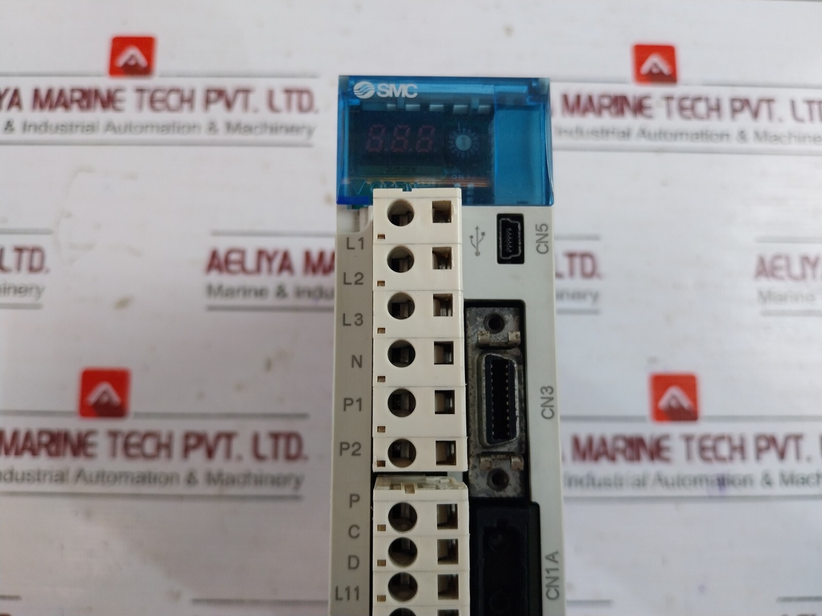 SMC LECSS2-S5 AC Servo Motor Controller 100W 0-360Hz 3.6V, 2000mAh 170V 200-230V