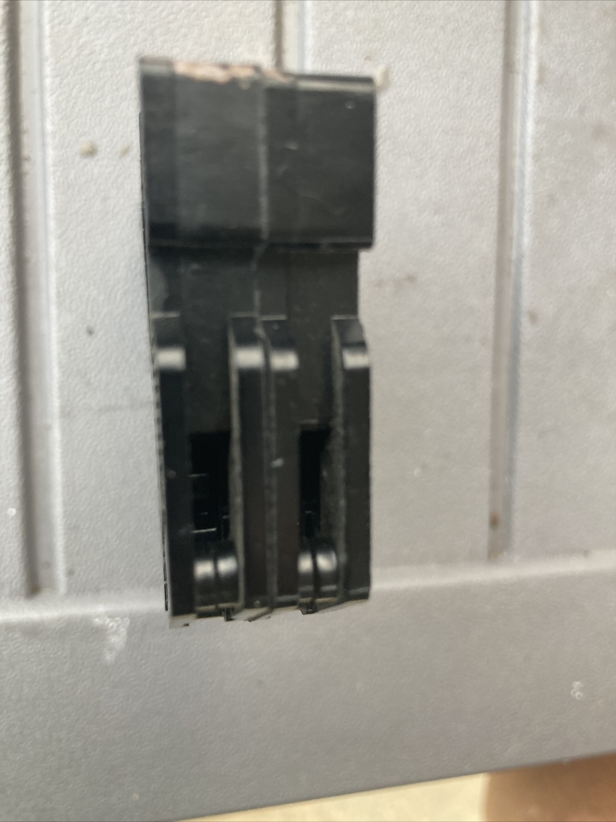 Zinsco / GTE Sylvania Twin Tandem R38-20 2p 20a/20a 120v Used warranty