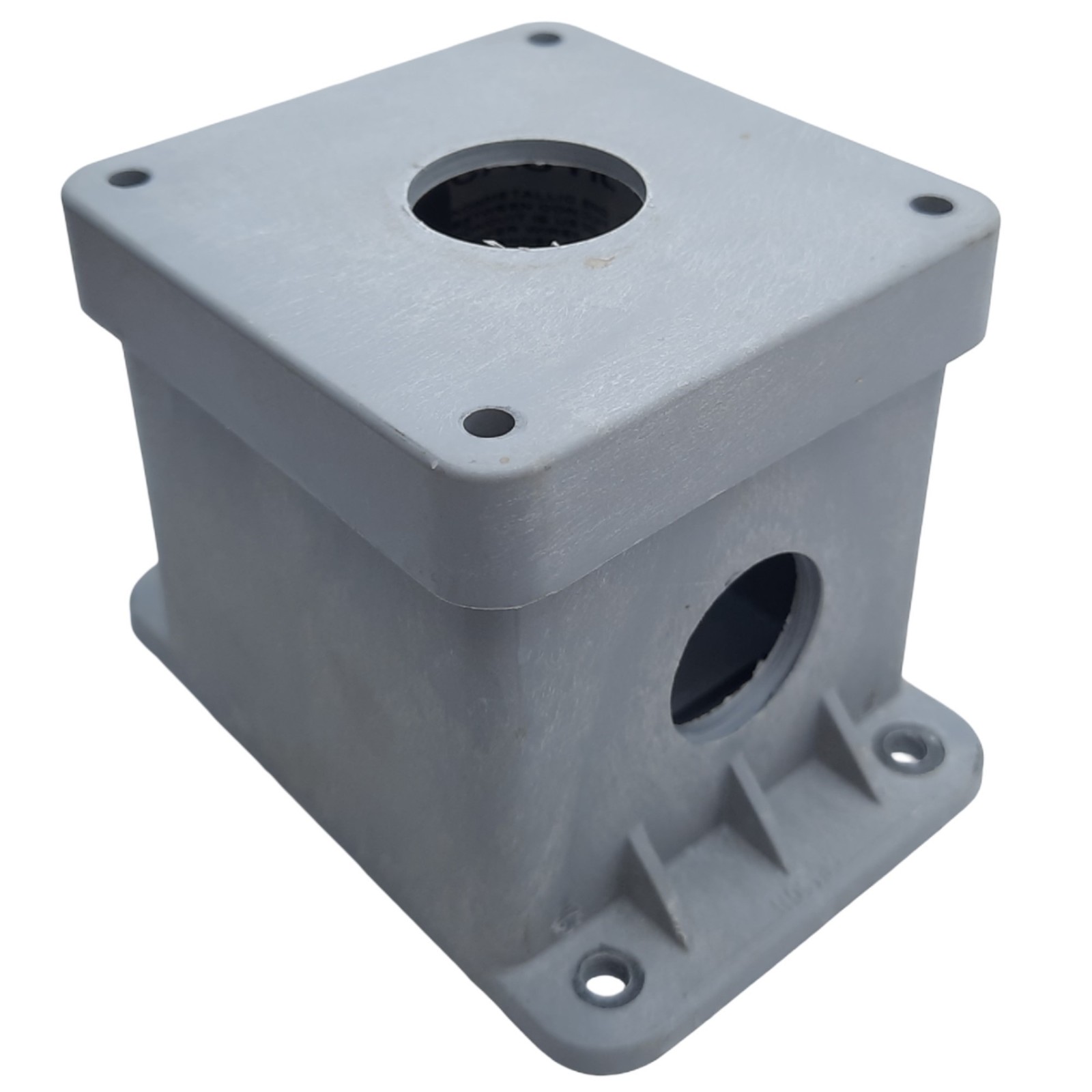 Carlon CP100N Circuit Safe PushButton Enclosure 4.88″ x 3.50″ x 3.45″ *3 Holes*