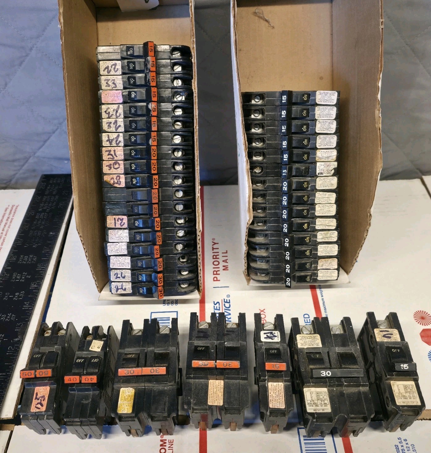 *lot of 39* Stab-Lok circuit breakers 1P 2P 50a 40a 30a 20a 15a Tested