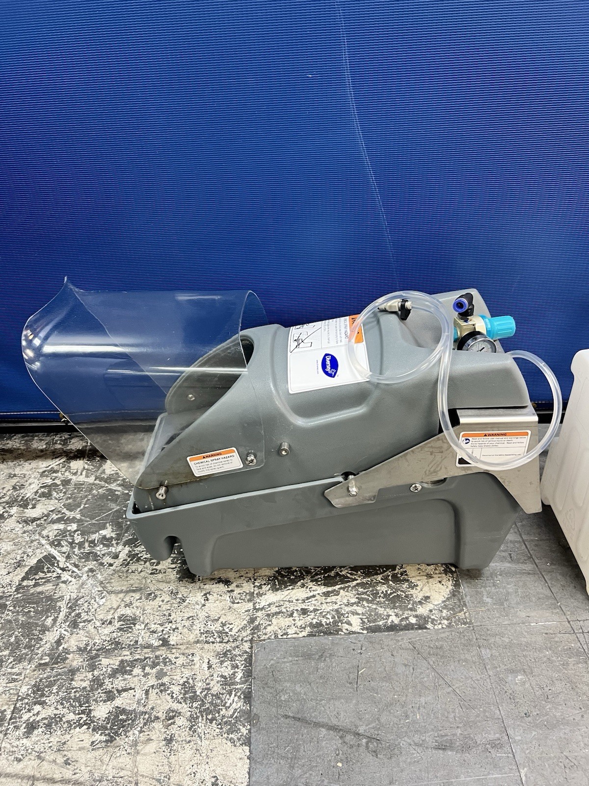 Diversey HACCP Smart Step Footwear Sanitizing System