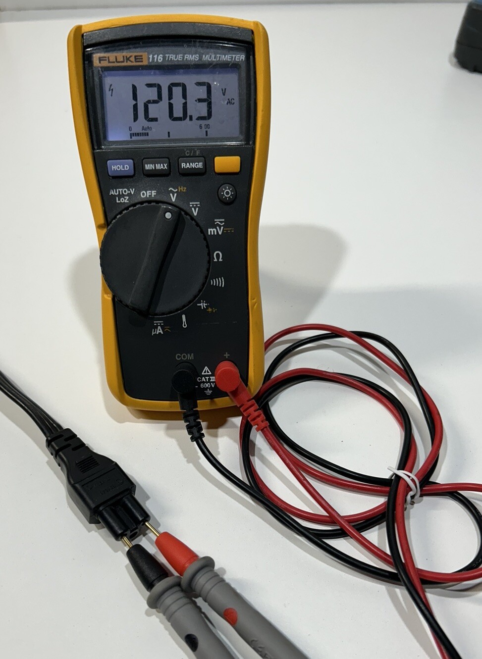 Fluke 116 HVAC AC/DC600V True RMS Digital Multimeter,Temp ,Capacitance ,Ohm,Freq