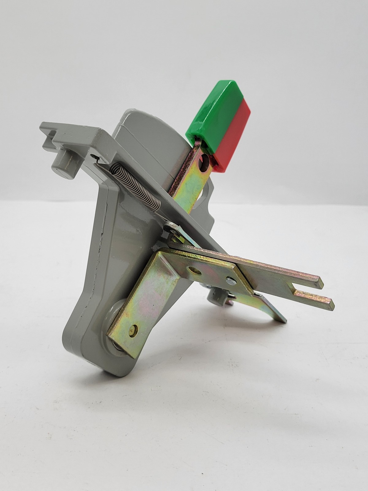 General Electric THMS31 Disconnect Switch Assembly QMR MOD 2 3P Fusible