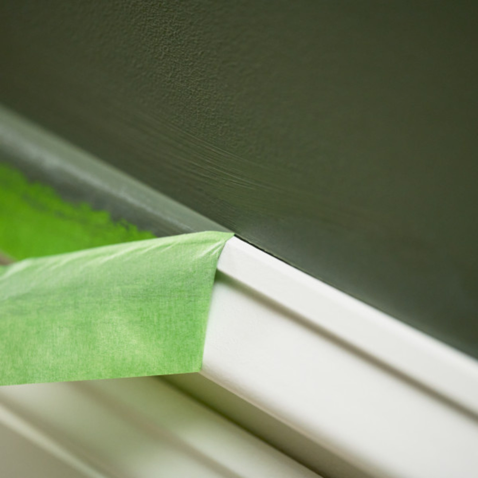 FrogTape Multi-Surface Painters Tape [Medium Adhesion]: 1.41 in. x 60 yds. Green