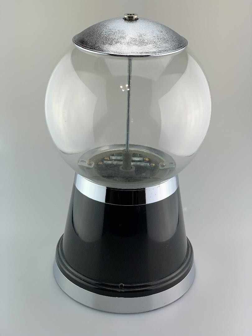 Classic Vending ‘Gumball’ Machine – Black Base – 1 Count
