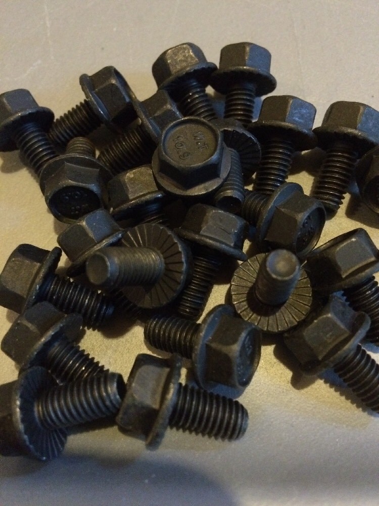 (25) M6-1.0 x 12 / M6x12 Metric Hex Flange Bolts Grade 10.9 Black Epoxy Coated