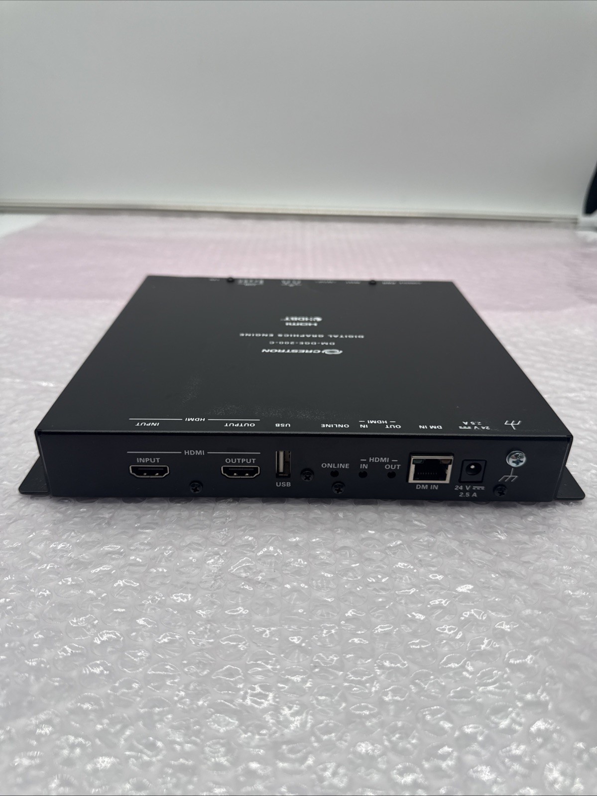 Crestron DM-DGE-200-C Digital Graphics Engine