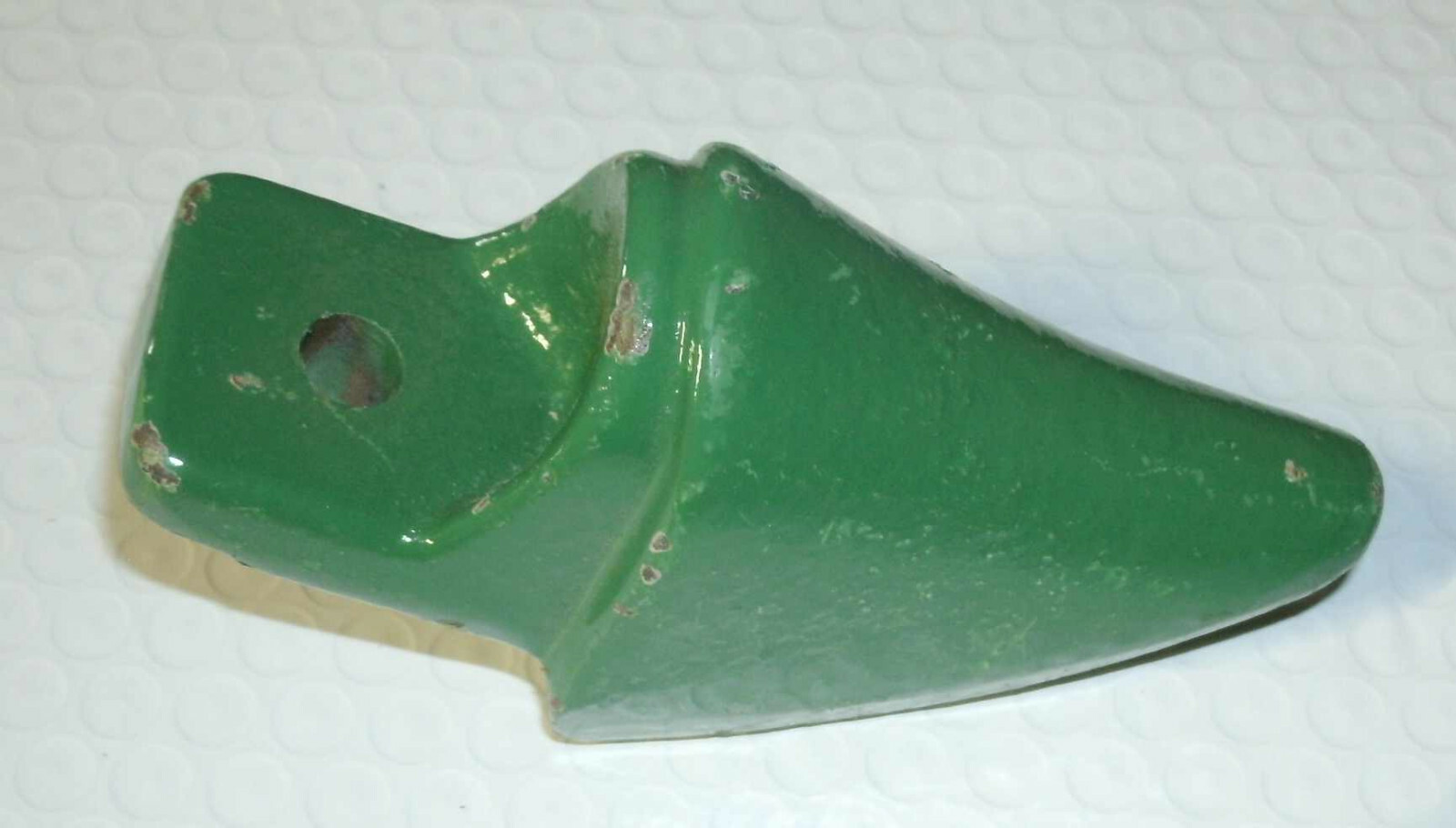 New Idea 1-Row Corn Picker E2X 323 Replacement Cast Toe For Floating Shoe Snoot
