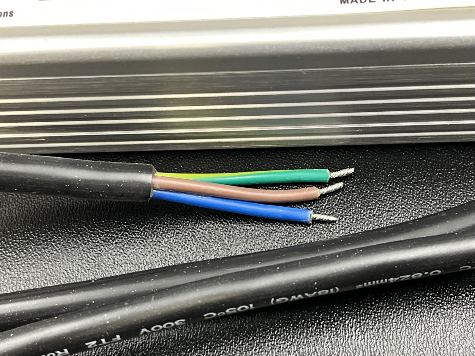 Mean Well LED Driver HLG-240H-42B 42vdc IP67