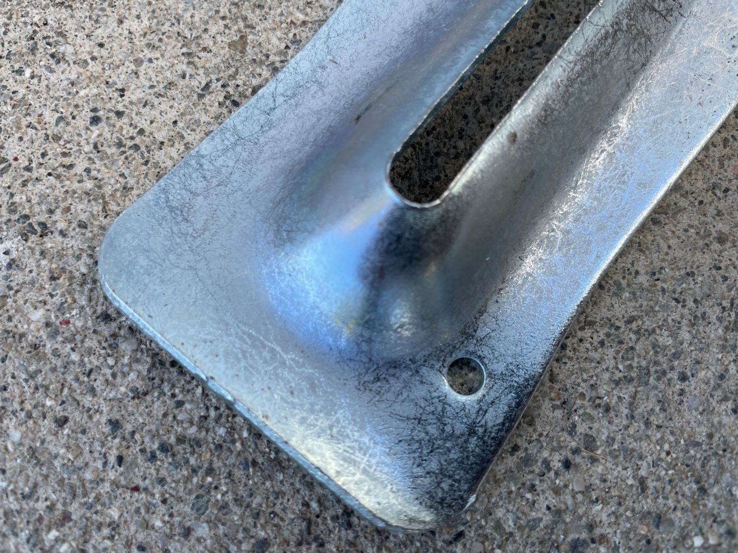 Sandbaggy Galvanized Steel Snap Tie Wedges (2 ⅜” x 6 ⅛”) for Concrete Formwork