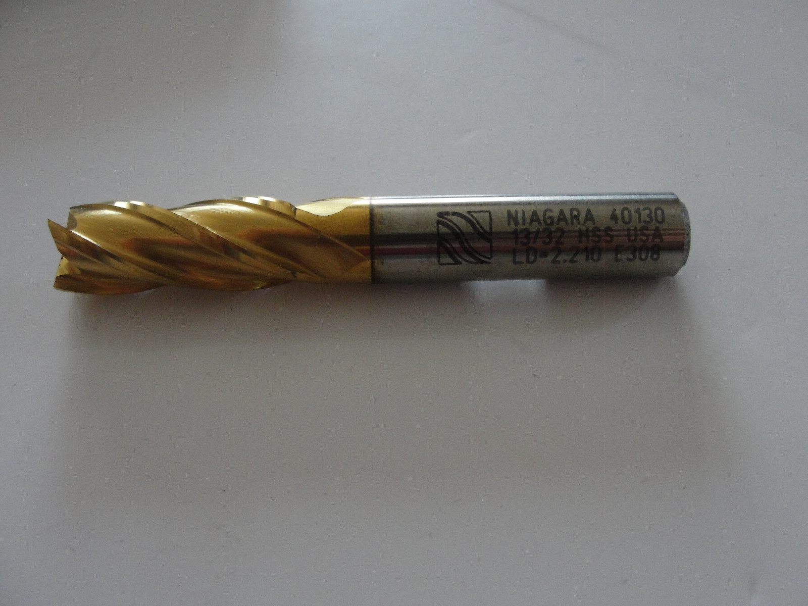 Niagara Series SC406 Single End HSS, 13/32 HSS End Mill 4FL SE TiN, EDP#40130