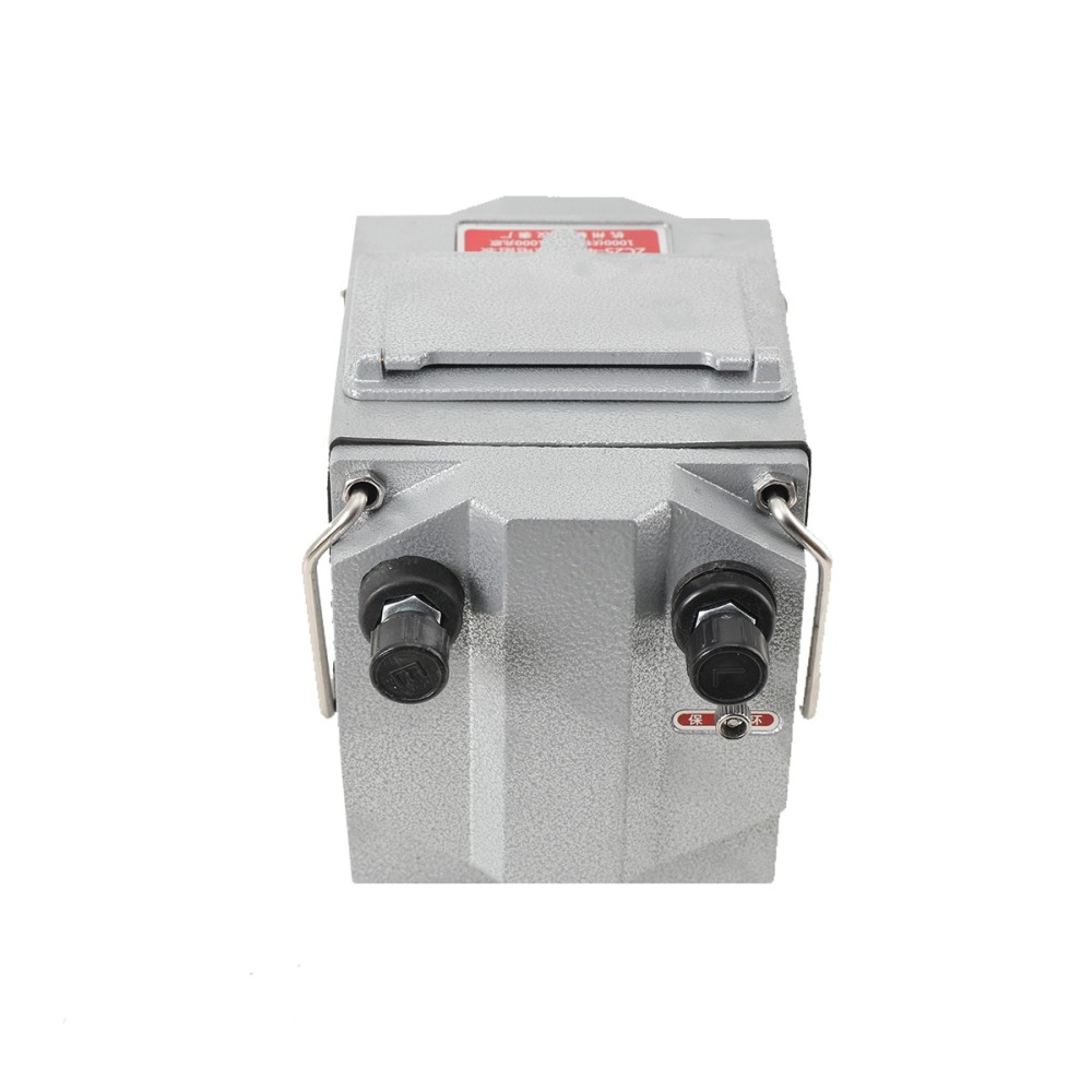 Hand Crank Insulation Resistance Tester 1000V 0-1000MΩ High Precision Meter