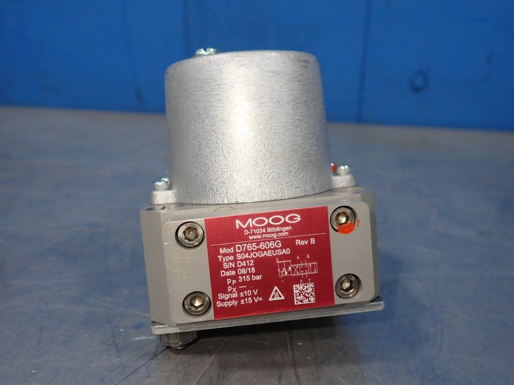MOOG S04J0GAEUSA0 VALVE 12250270734