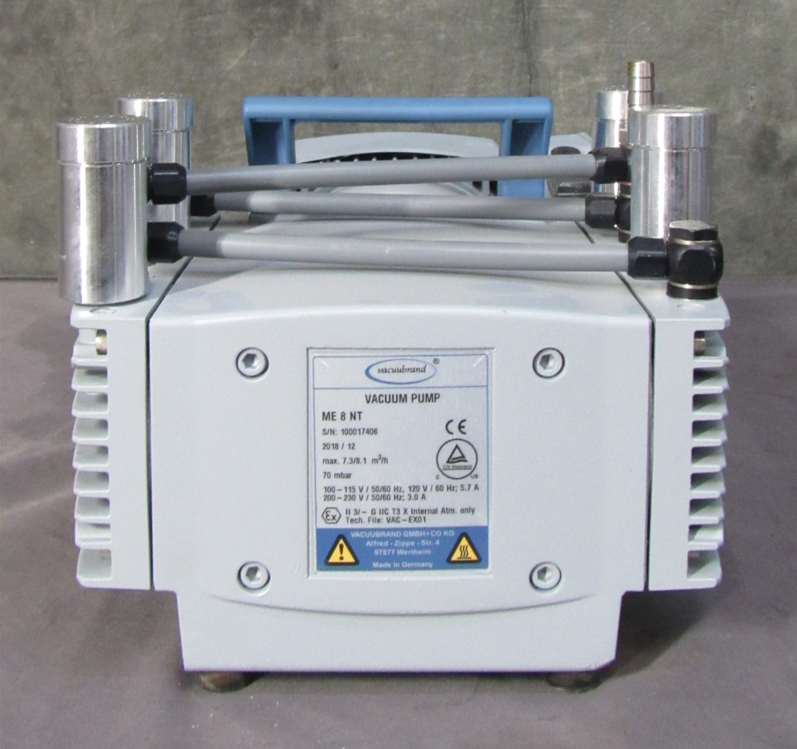 VacuuBrand Model ME 8 NT Vacuum Pump; 115/230V