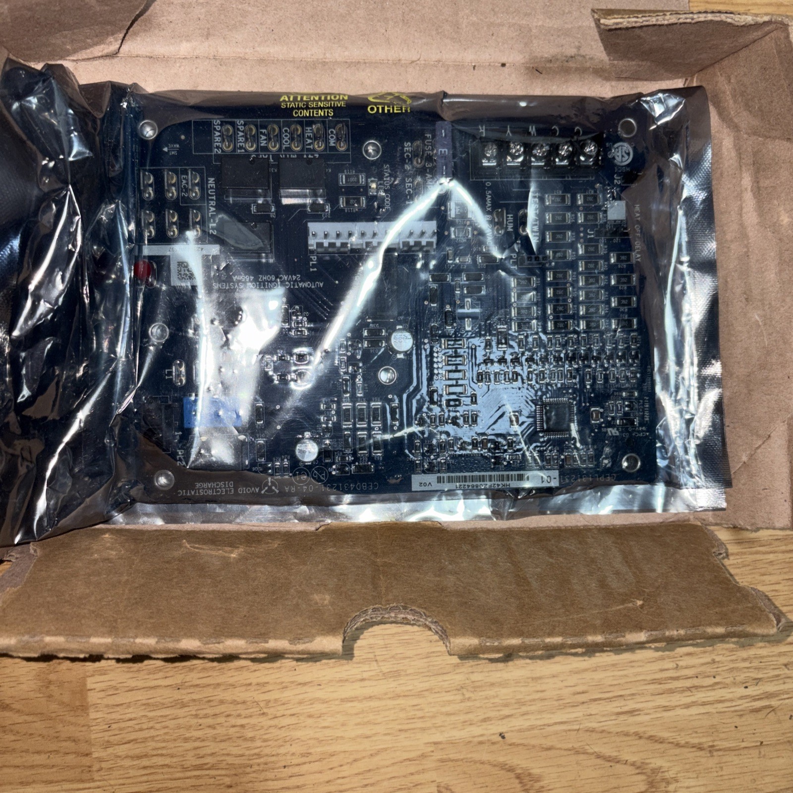 Carrier HK42FZ086 Control Board OEM Factory Authorized Parts Open Box- lot of 3
