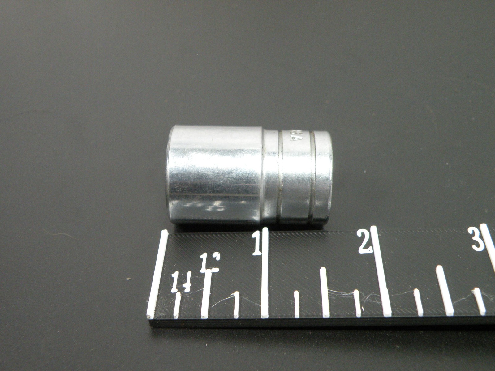 Snap-on 9/16″ Standard Socket 8-Point SW 418 USA 1/2″ Drive