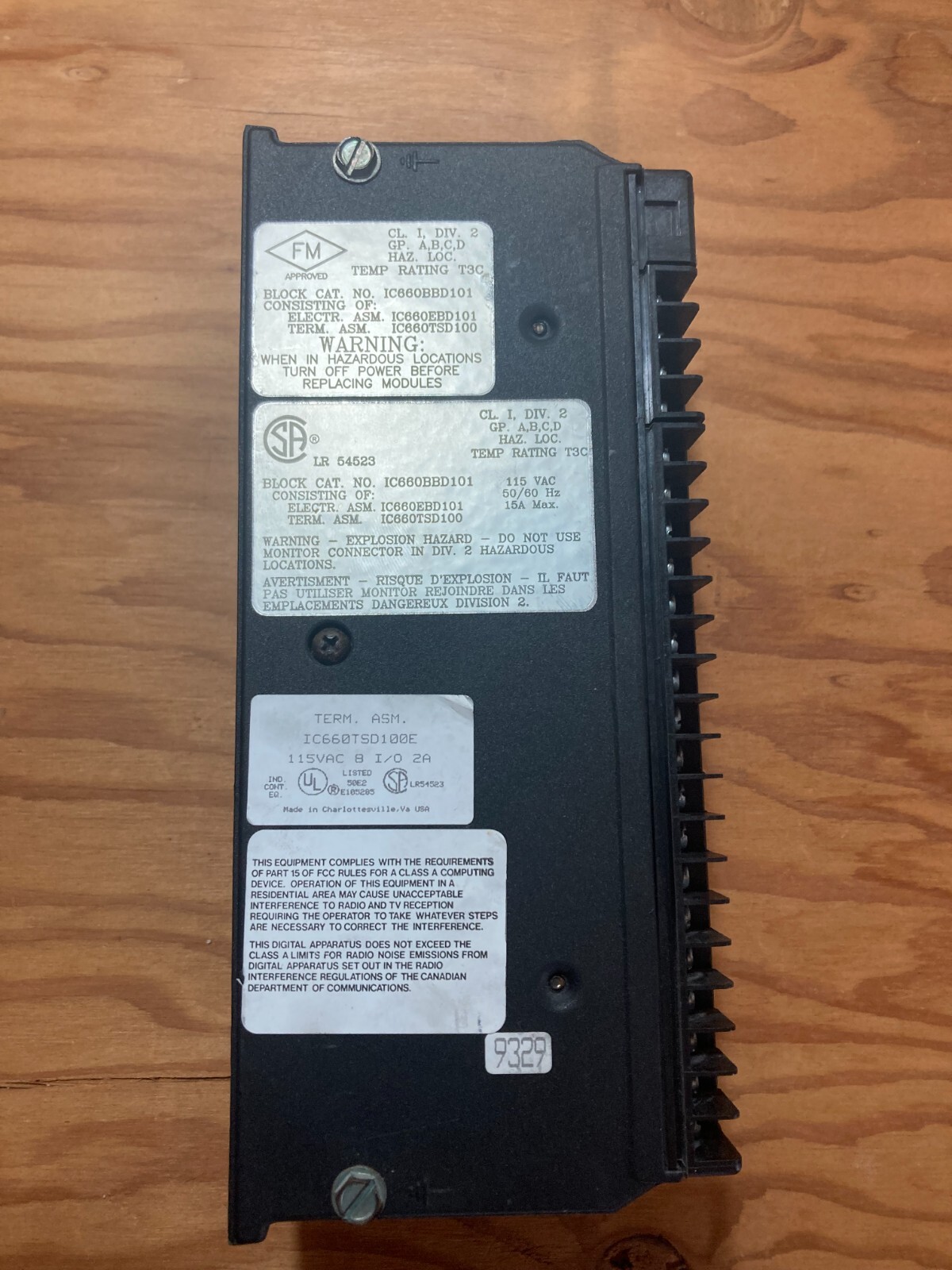GE Fanuc Genius IC660BBD101 I/O Module -Tested- Warranty TSD100E Base EBD101F