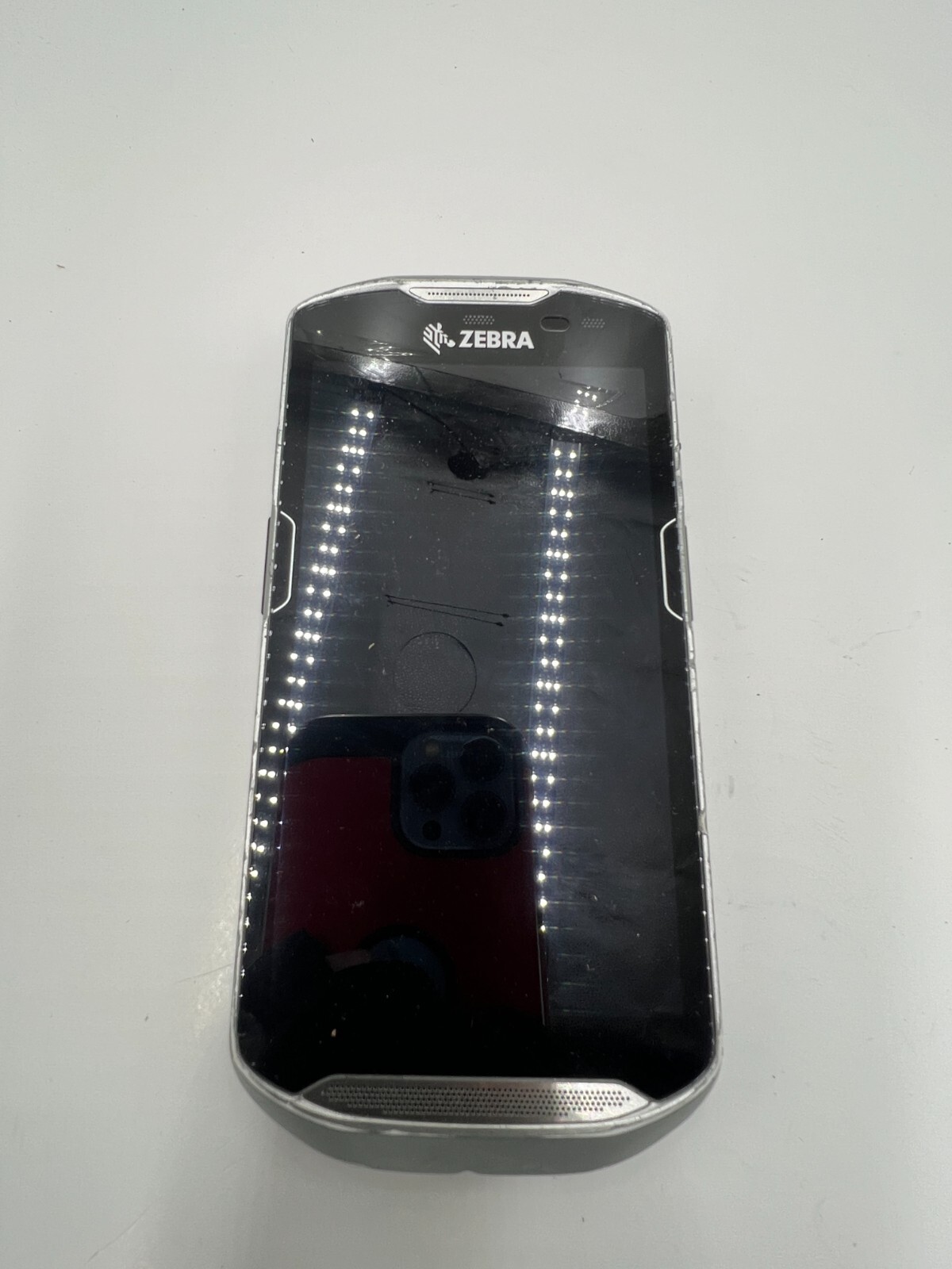 Zebra Handheld Computer Barcode Scanner TC56CJ TC56CJ-1PAZU4P-25 – BROKEN
