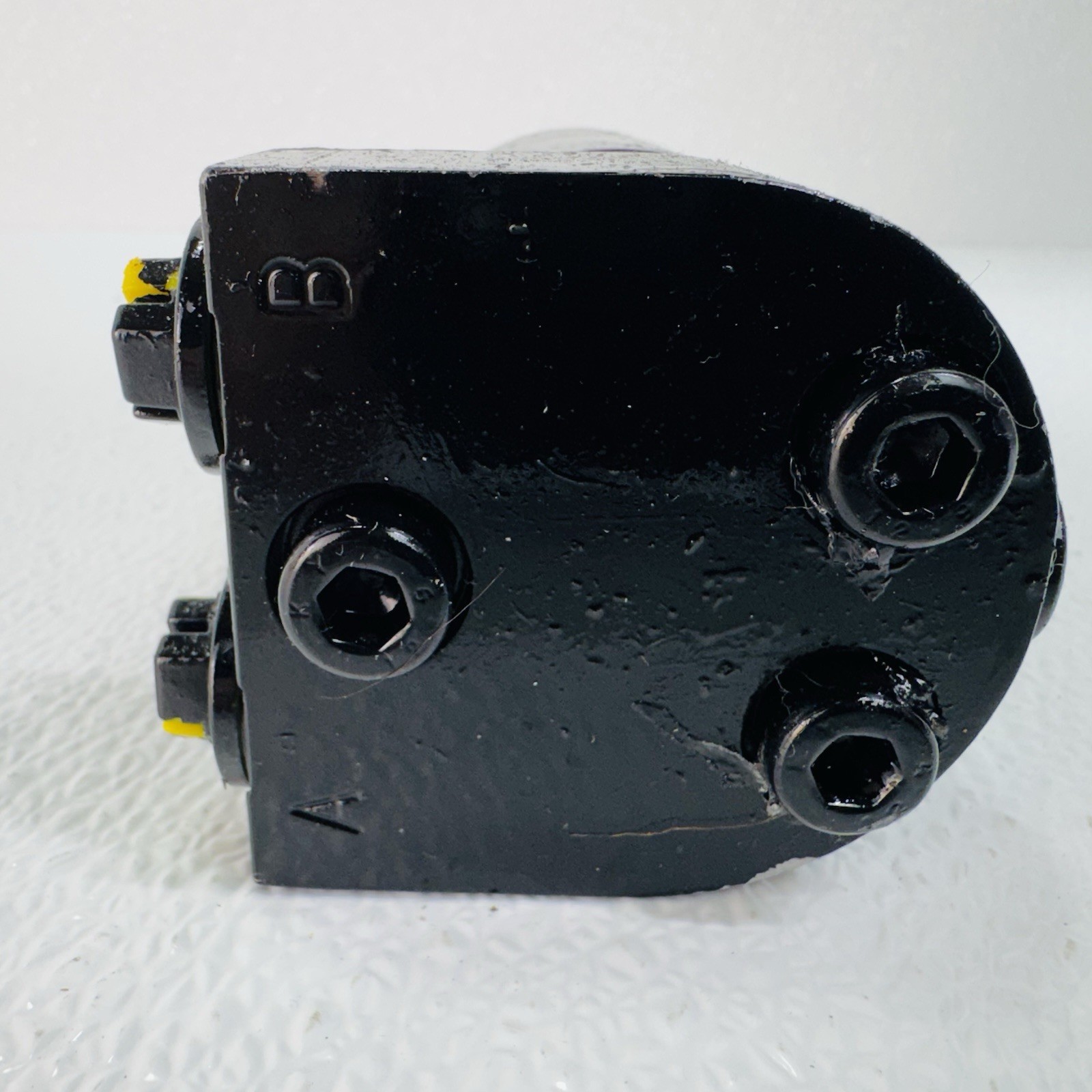 Forward Products Hydraulic Motor 3-Bolt Std