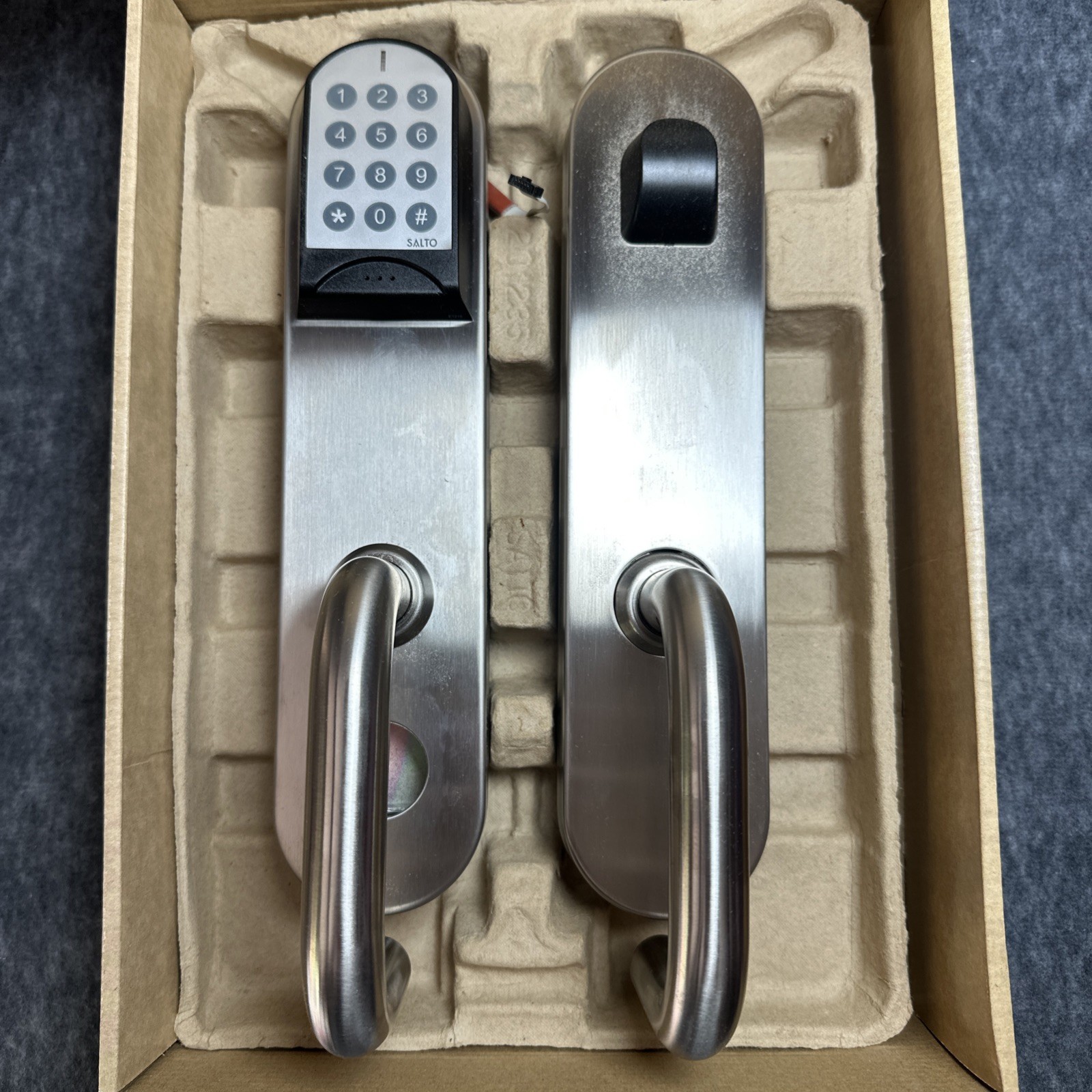 Salto XS4 KEYPAD Entry Lock with Key Override Ai6xx W0BK AB660A00IM38YK NEW OPEN